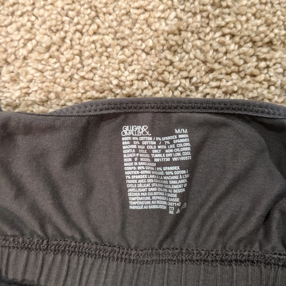 2 nursing tank tops - Picture 2 of 4